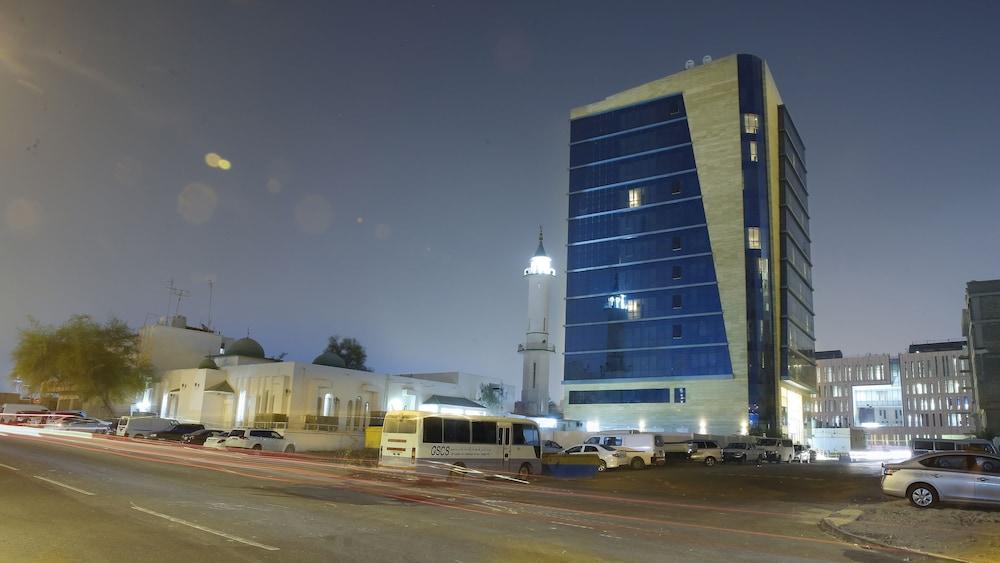 The Castle Premium Hotel Doha Dış mekan fotoğraf