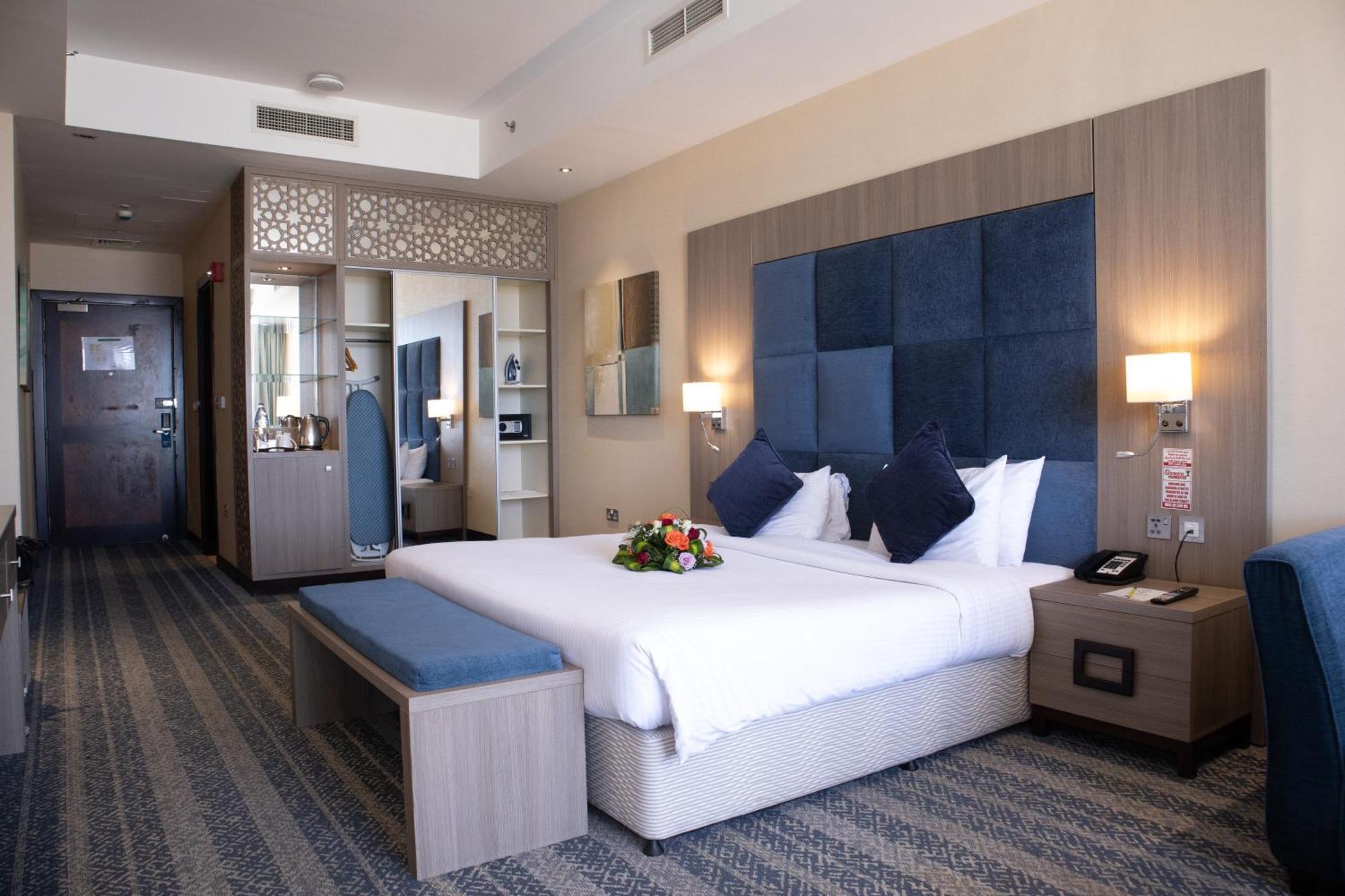 The Castle Premium Hotel Doha Dış mekan fotoğraf