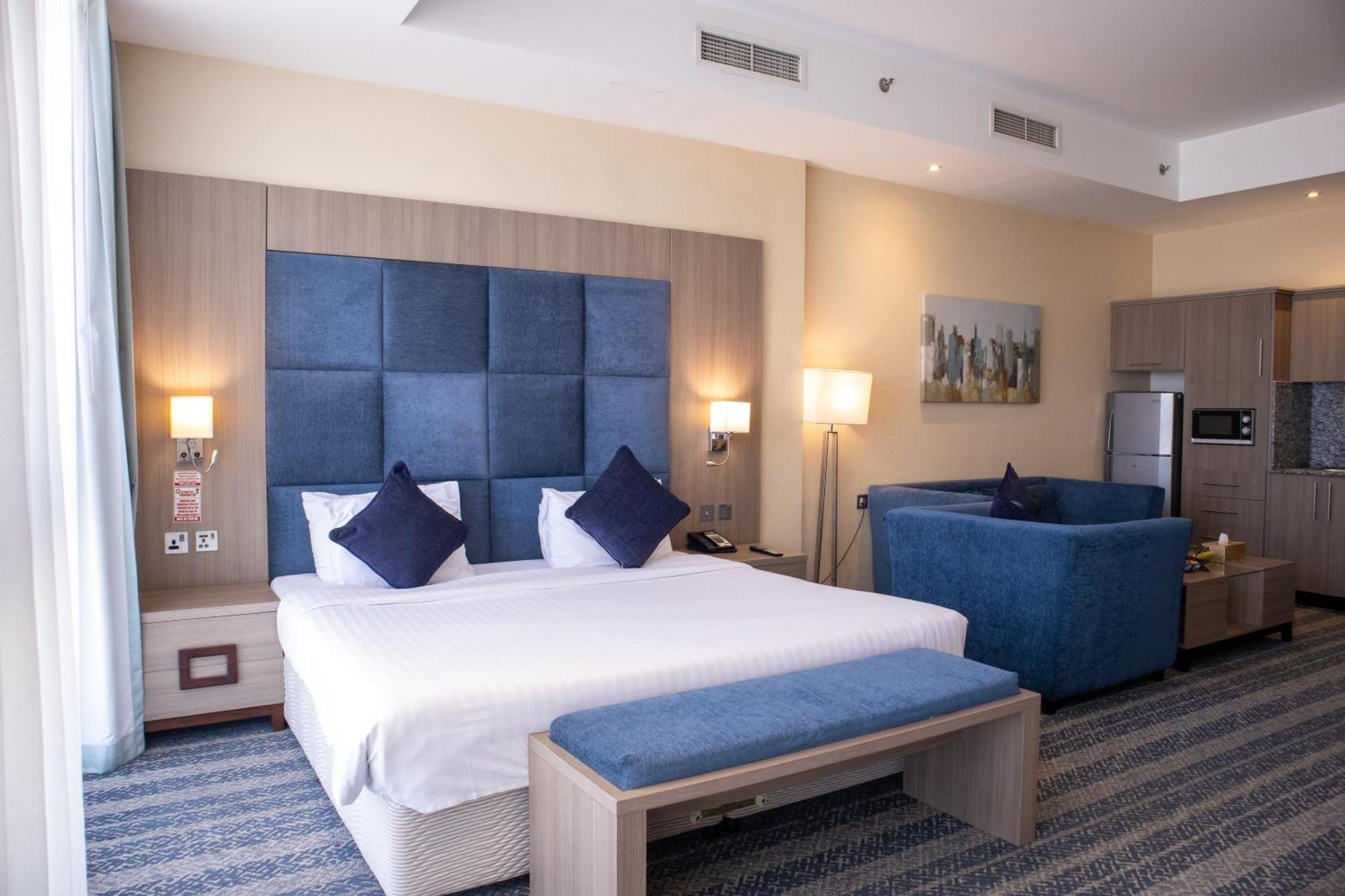 The Castle Premium Hotel Doha Dış mekan fotoğraf