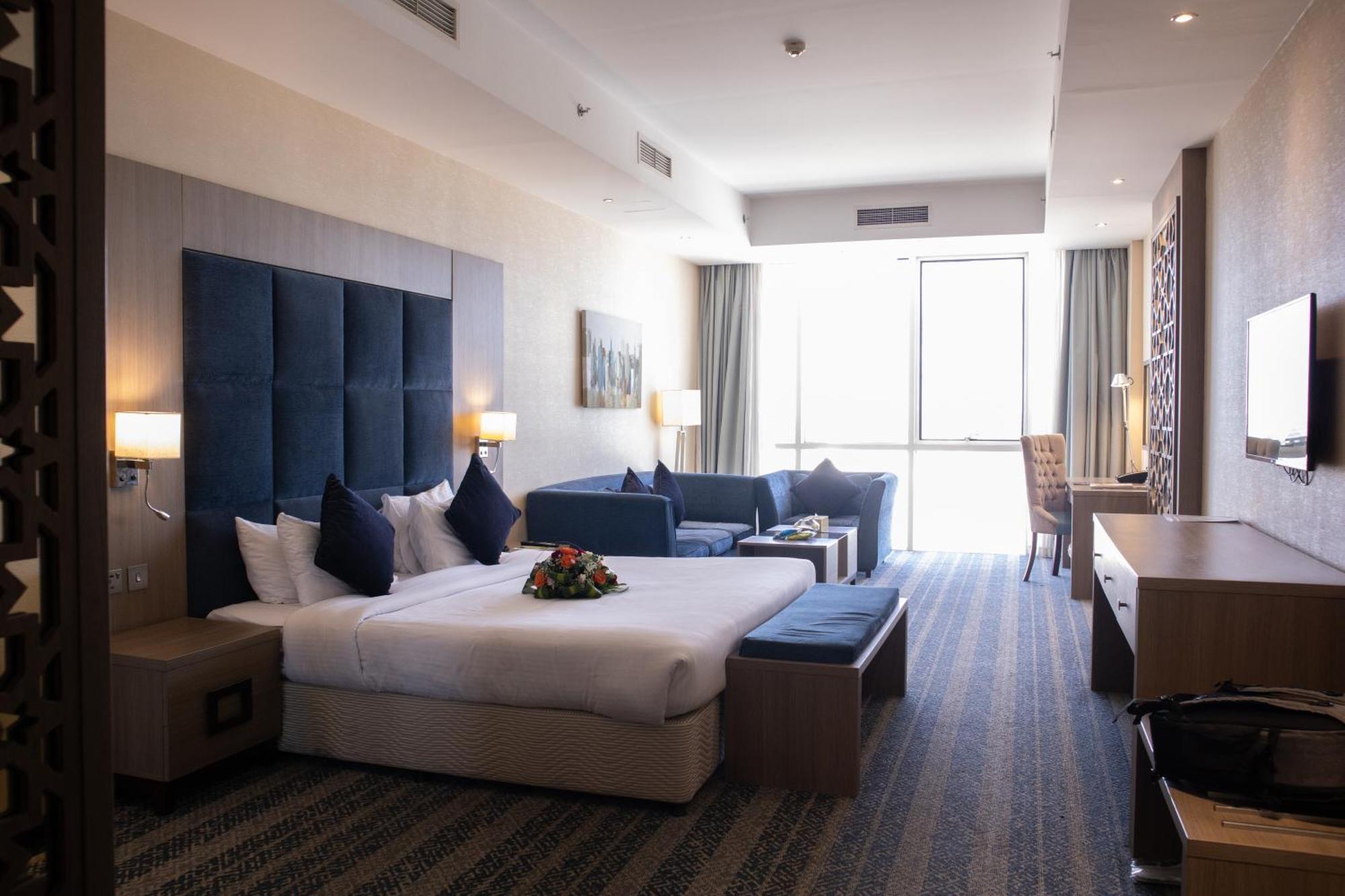 The Castle Premium Hotel Doha Dış mekan fotoğraf